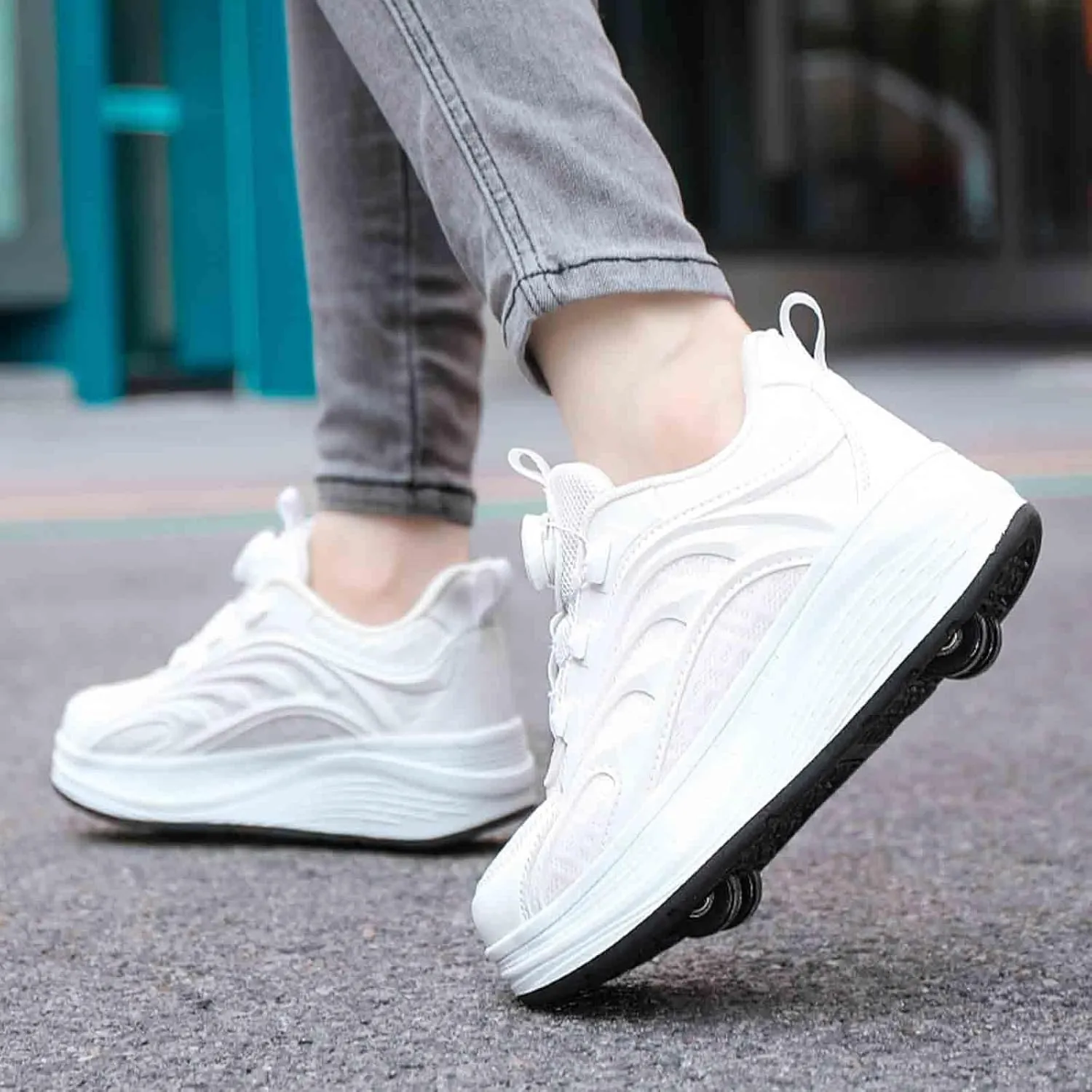 Absorb Sunlight Roller Skate Shoes with 4 Detachable Wheels Kids Skateboarding Shoe Slip in Sneakers for Girls Boys Birthday Thanksgiving Christmas Day