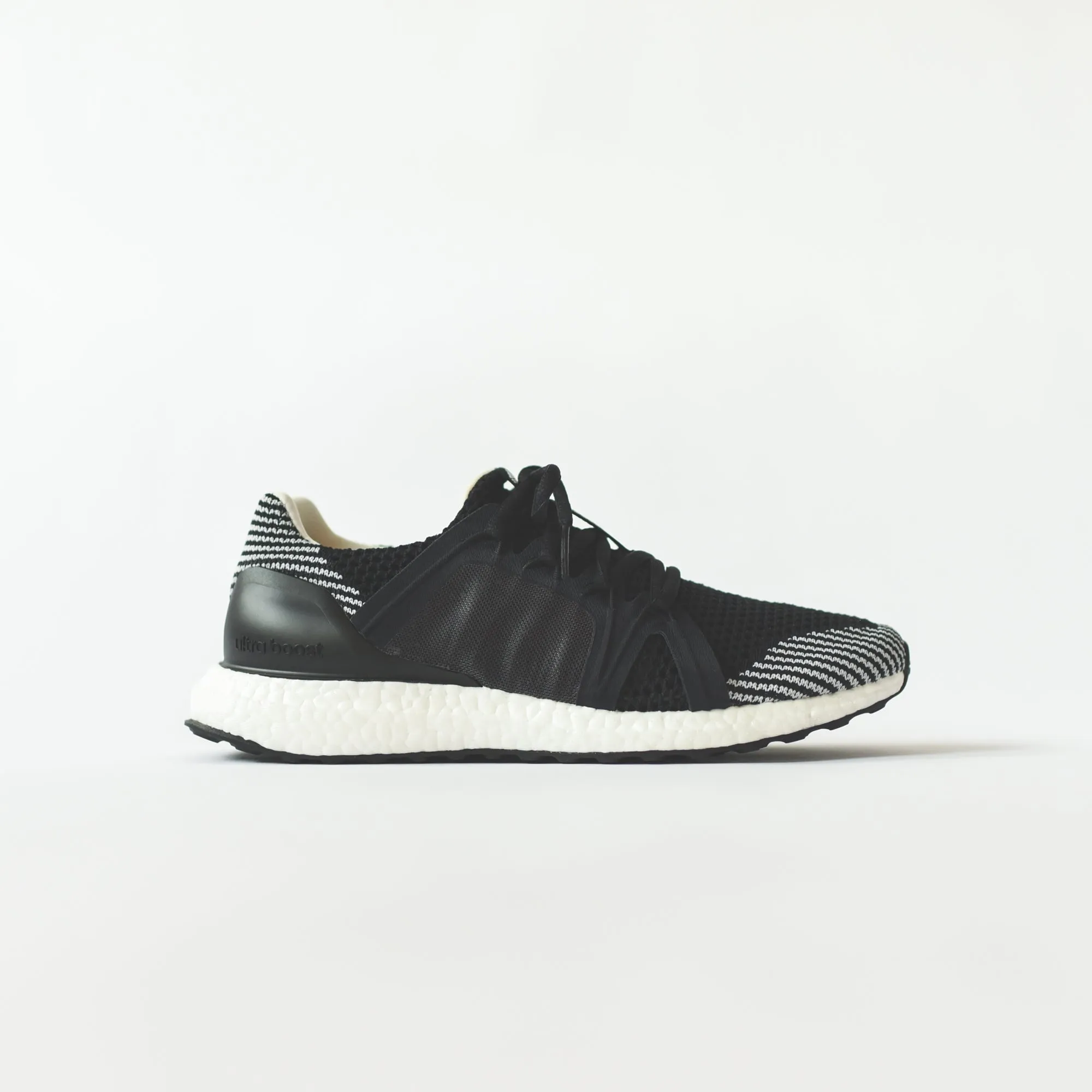 adidas by Stella McCartney WMNS UltraBoost - Black / White / Granite
