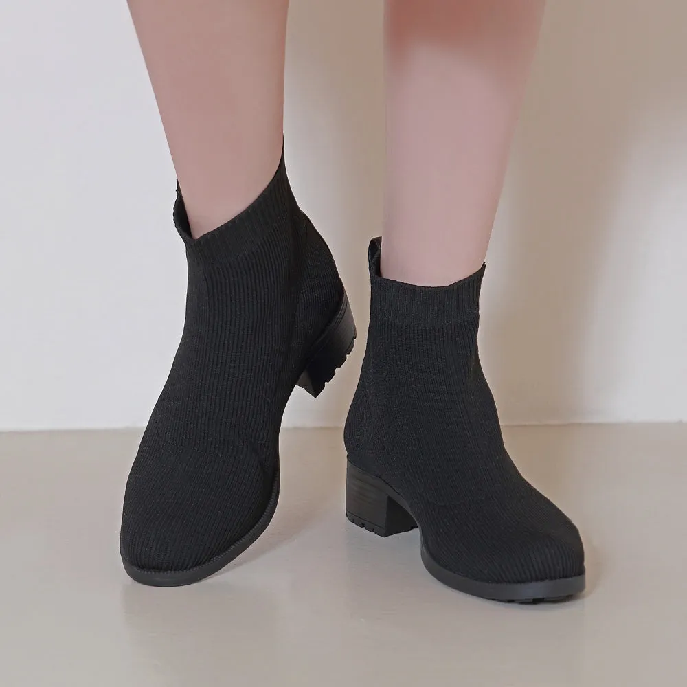 Alba Knit Ankle Boots (Nero)
