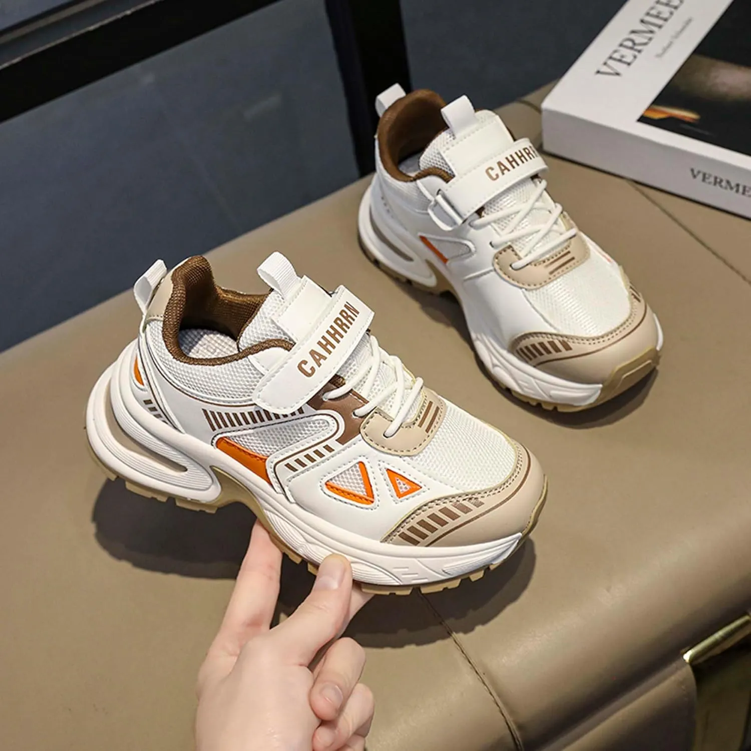 Boys Girls Fashion Sneakers Comfortable Breathable Casual Walking Shoes Non-slip Basketball Shoes Children Outdoor Running Badminton Training Shoes