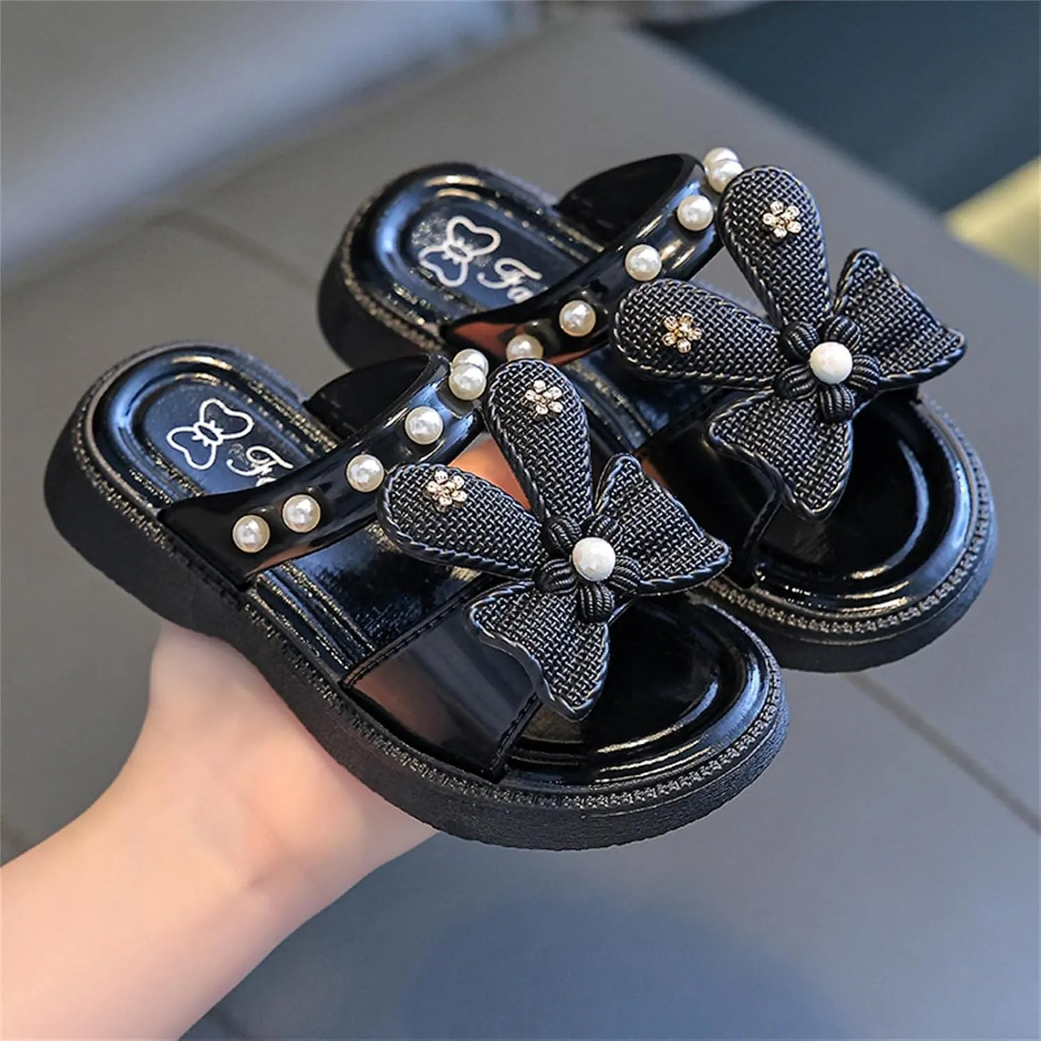 Cloud Pillow Comfy Slippers Girls Thick Sole Cute Bow Bedroom Slides Lightweight Sandals Indoor Outdoor Shoes
