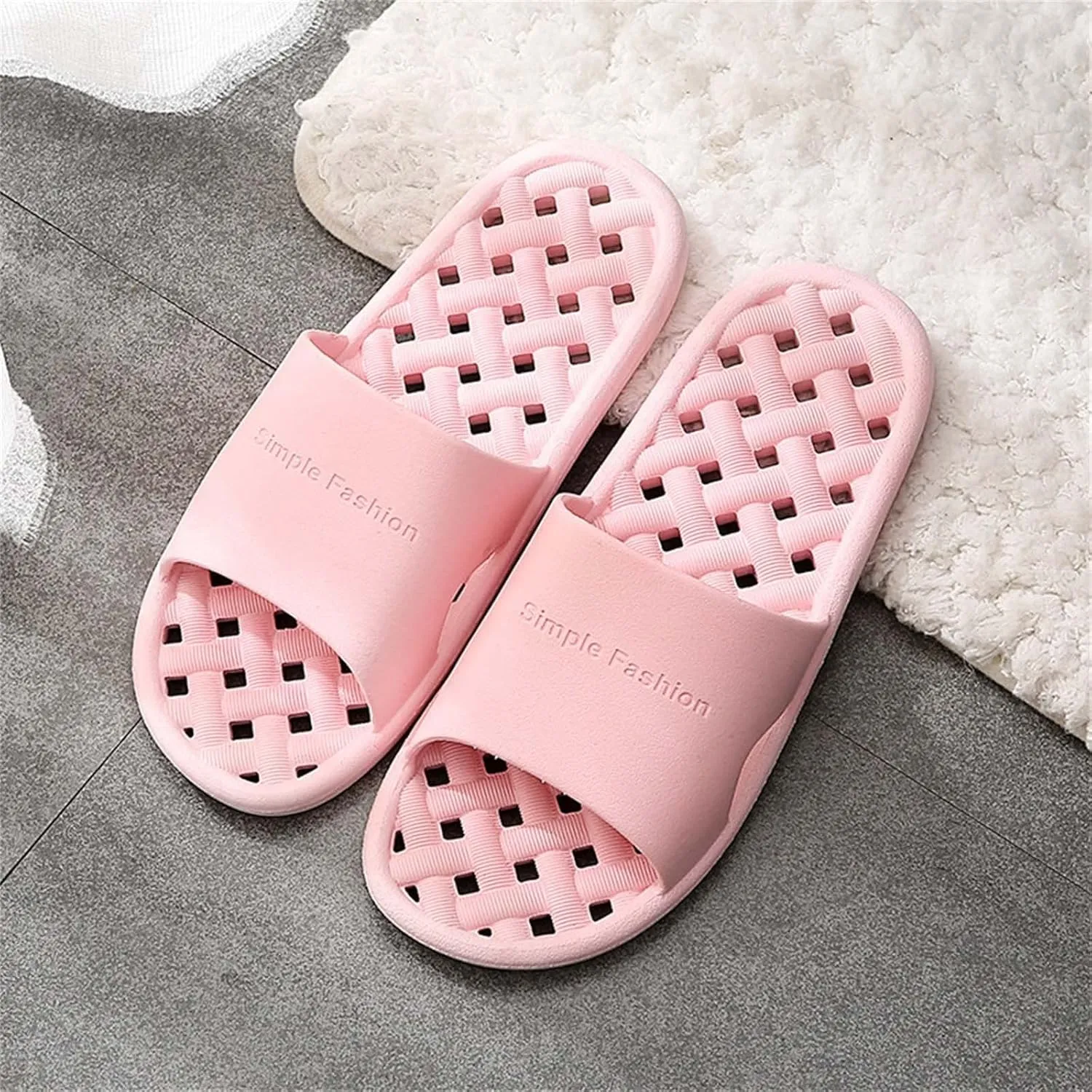 Cloud Slippers for Men Slides for Women Mens Slides Womens Non Slip Comfortable Dorms Slippers