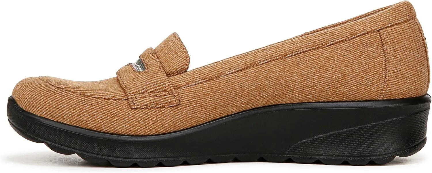 LifeStride Women's Gamma Slip-ons Loafer