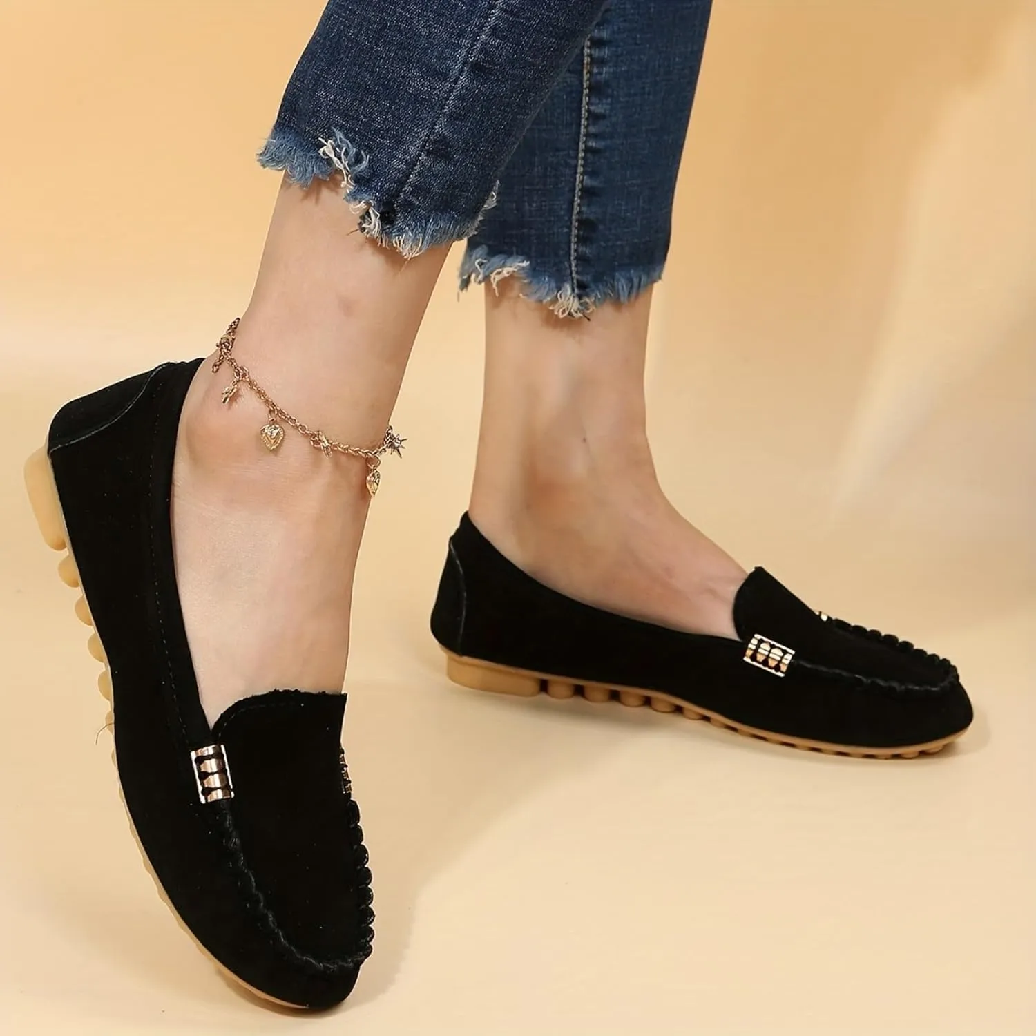 Loafers for Women Comfort Walking Shoes Comfort Walking Boat Shoe Lightweight Penny Loafers Slip on Work Flats Comfortable Loafer Casual Round Toe Moccasins Wild Driving Flat 2025