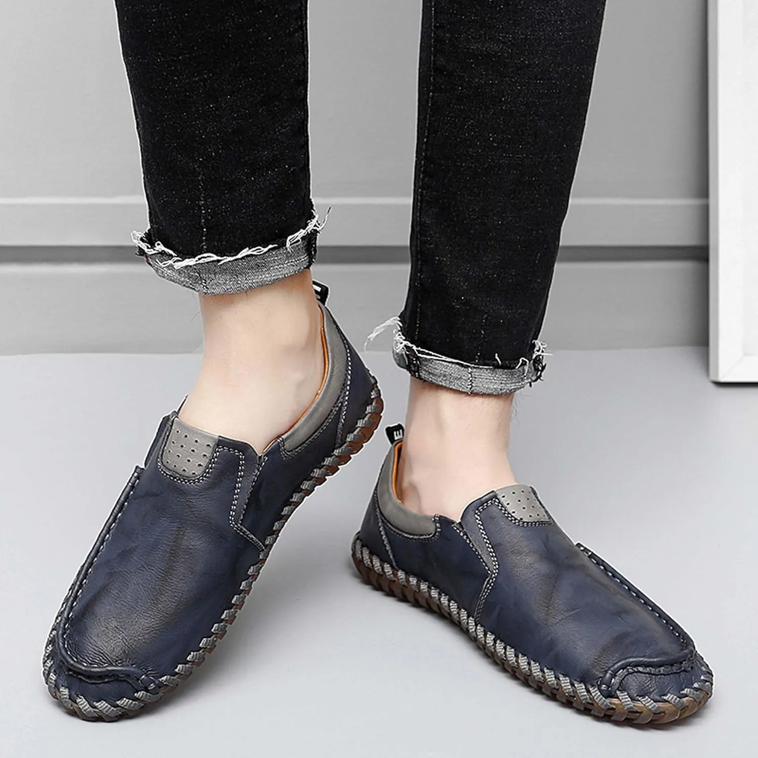 Men's Casual Loafers Comfortable Handmade Leather Loafers Fashion Slip On Driving Shoes Lightweight Soft Sole Casual Sneakers Men's Classic Leather Shoes