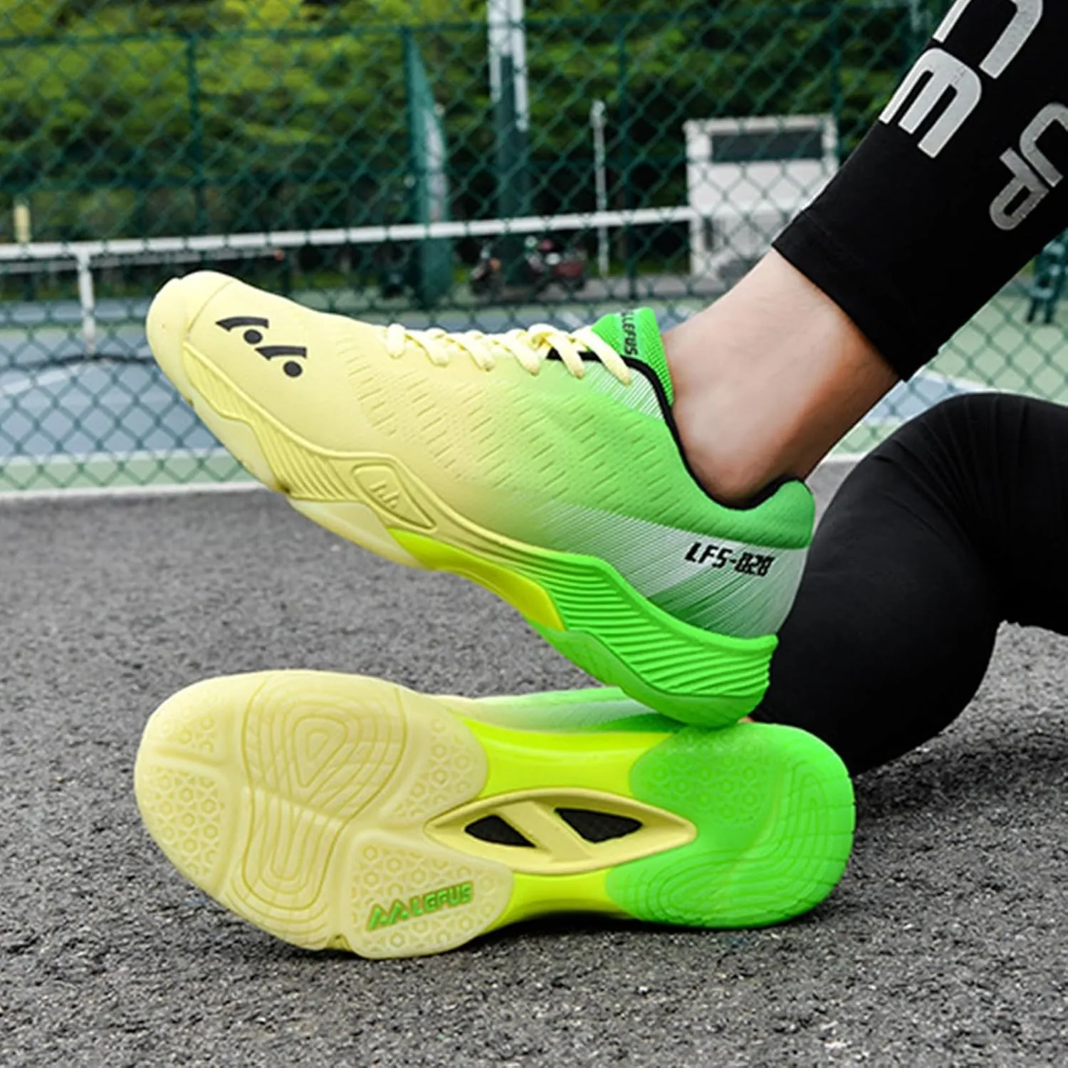 Men's Indoor Court Shoes for Tennis, Bottom wear Resistant Anti Slip Badminton Pickleball Sneakers Boys and Girls