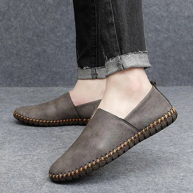 Men's Loafers Round Toe Vegan Leather Loafer Shoes Comfortable Slip Resistant Lightweight Walking Slip-on
