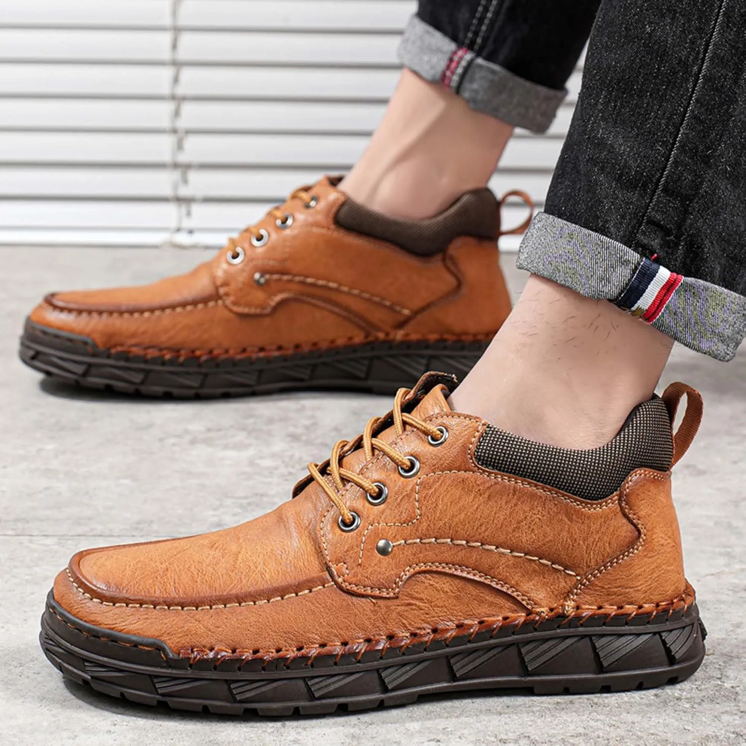 Mens Premium Leather High Top Fashion Outdoor Casual Leather Loafers Non-Slip Sole Comfortable Round Toe Work Shoes Breathable Soft Slip-on Walking Shoes for Men