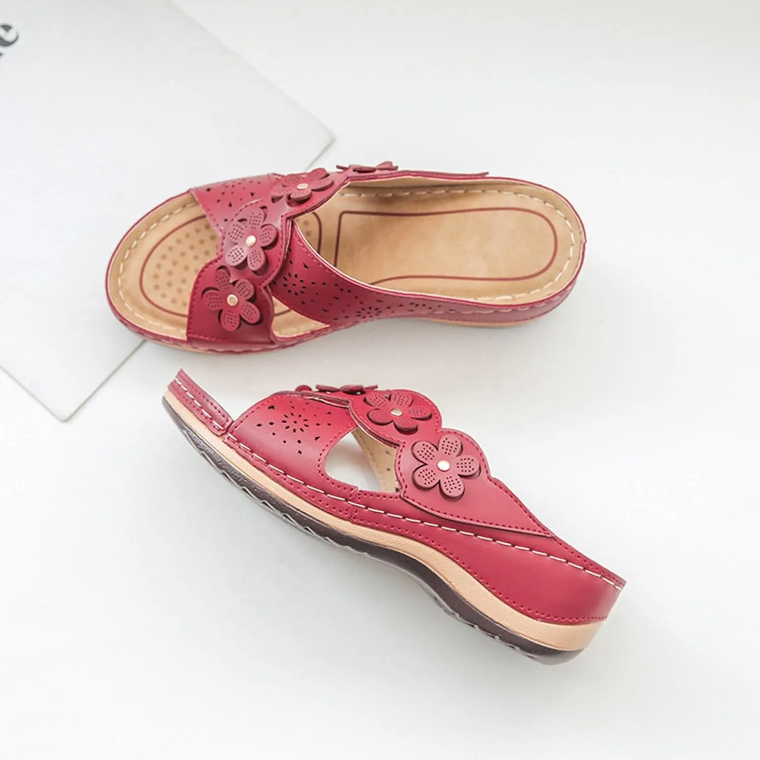 Orthopedic Sandals for Women Slip On Open Toe Slippers Outdoor Sandals Low Wedges Walking Shoes with Arch Support Vacation Beach Shoes 2025 Bohemian Sandal