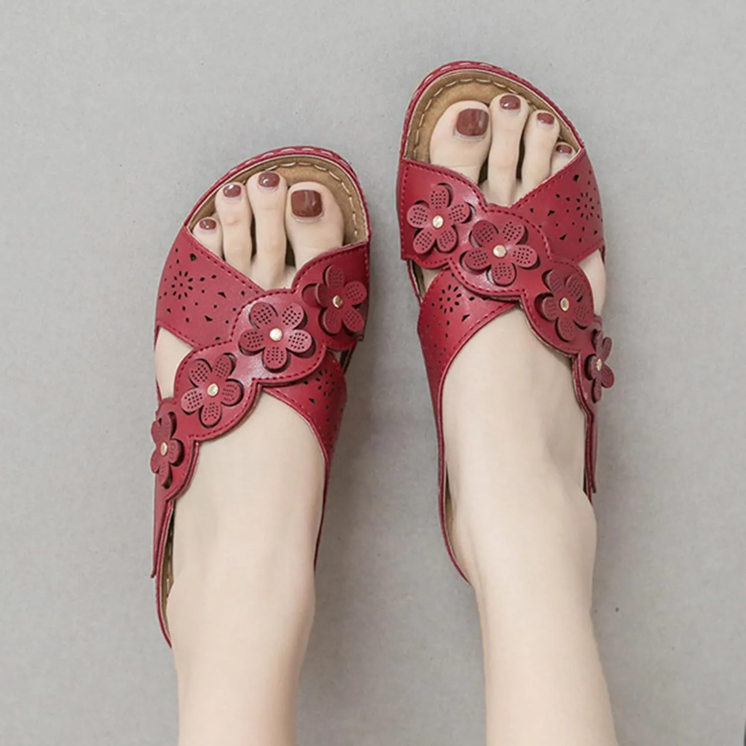 Orthopedic Sandals for Women Slip On Open Toe Slippers Outdoor Sandals Low Wedges Walking Shoes with Arch Support Vacation Beach Shoes 2025 Bohemian Sandal