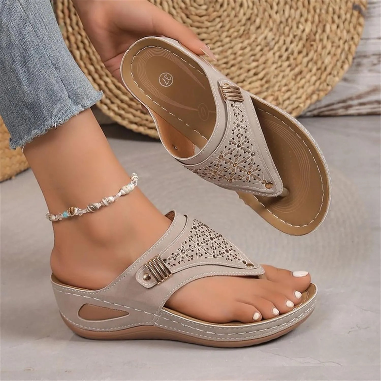 Sandals for Women 2025 Comfortable Orthopedic Gladiator Dress Wedge Sandals Trendy Boho Beach Sandal Flip Flops