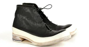 Sneaker boot  |  Black and white horse | Hollow wedge
