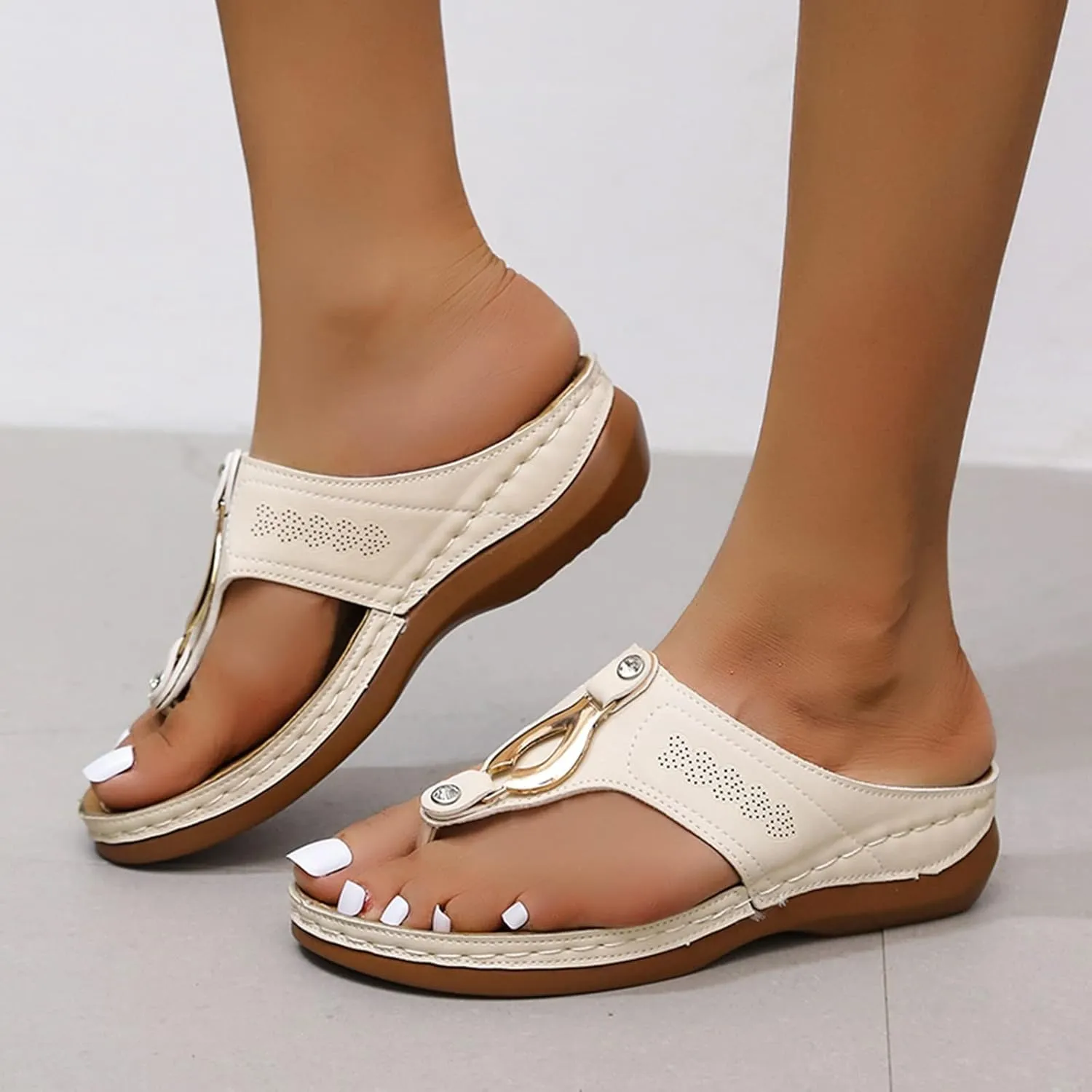 Summer Flats Sandals for Women Orthopedic with Arch Support Shoes Casual Lightweight Beach Sandals 2025