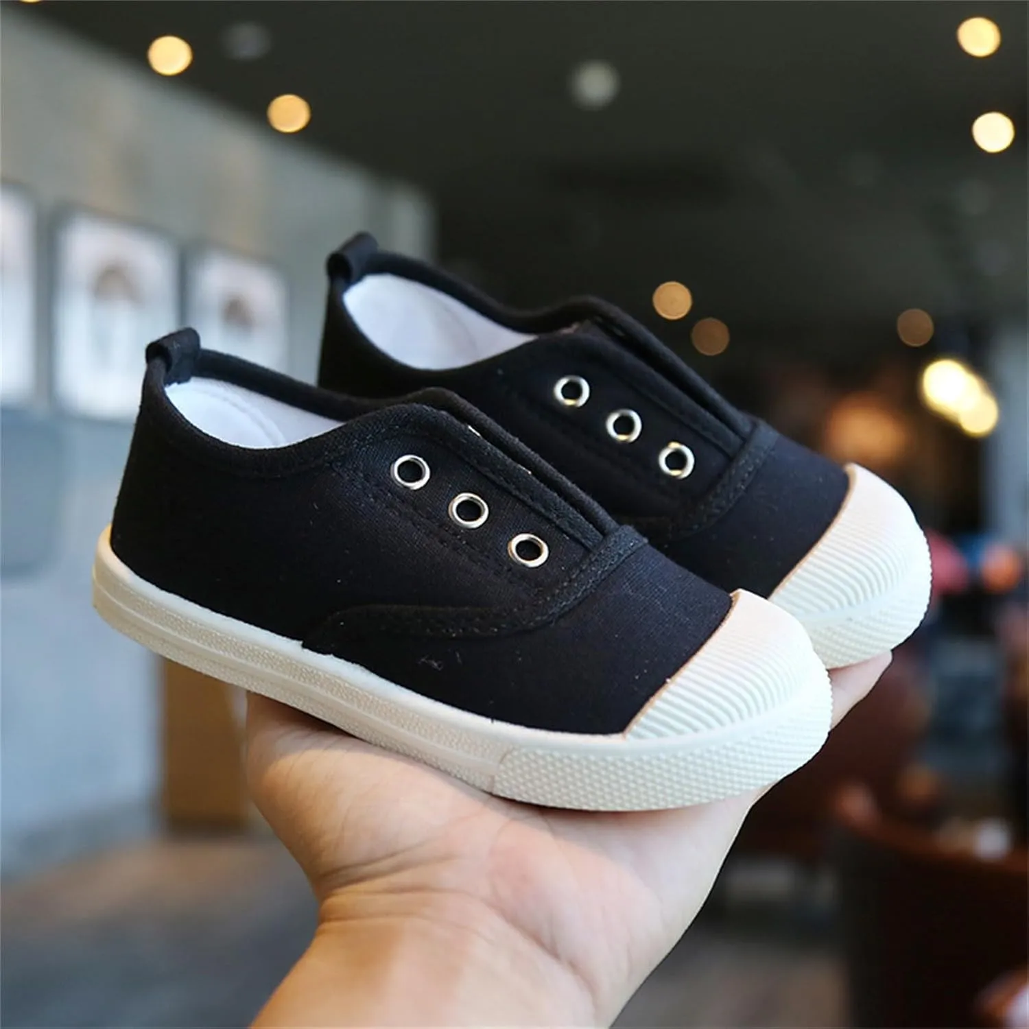 Toddler Kids Canvas Shoes Running Shoes for Girls Boys Frosted Wide Barefoot Sneakers Non-Slip Flat Tennis Shoes