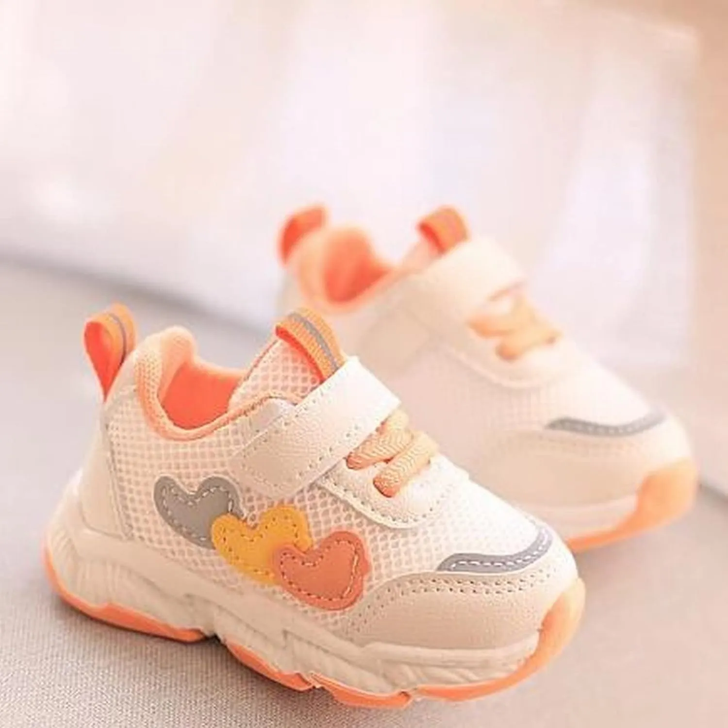 Toddler Sneakers Children's Sports Mesh Shoes Unisex Heart Decoration for Kids 3 to 18 Months Youth Pg1 Basketball Shoes