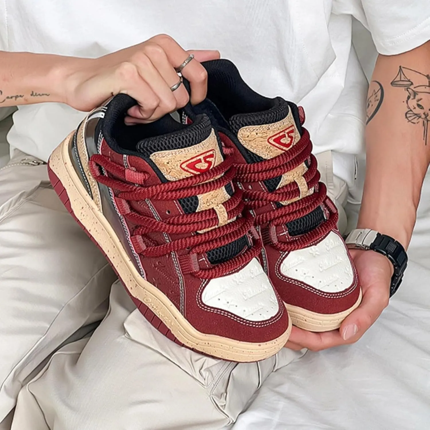 Vintage Star Embossing Chunky Sneakers for Men, Y2K Streetwear Basketball Skate, Retro Charm, Matching Sneakers Couples