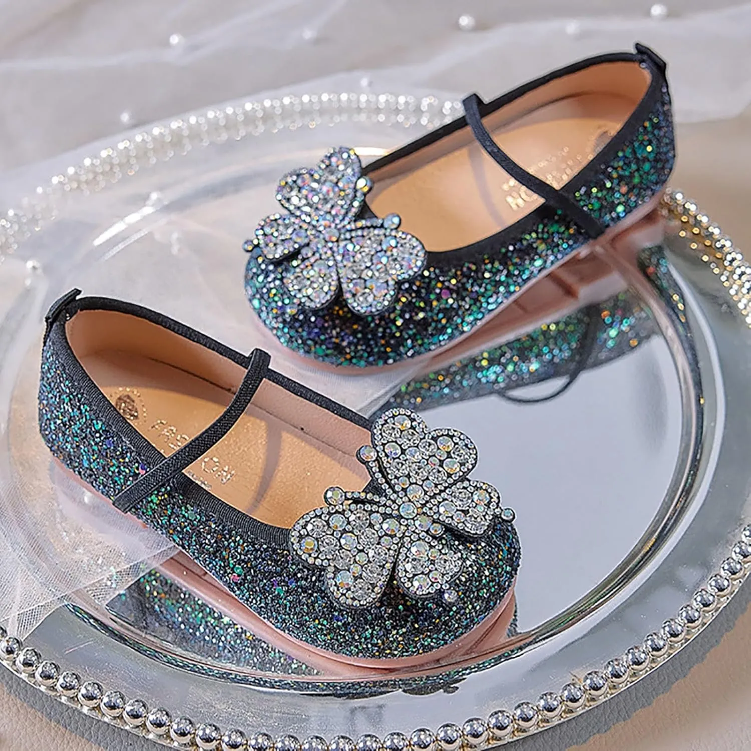 Walking Shoes for Boys Girls Girls Flat Sandals Comfortable Soft Fashionable Shiny Princess Sandals