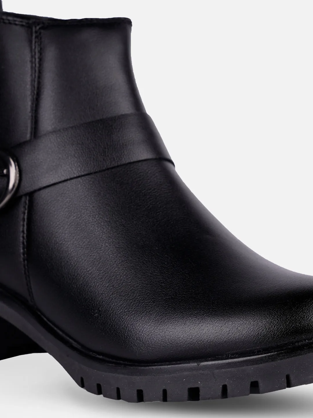 Women's Black Ankle Boots (IU5001)