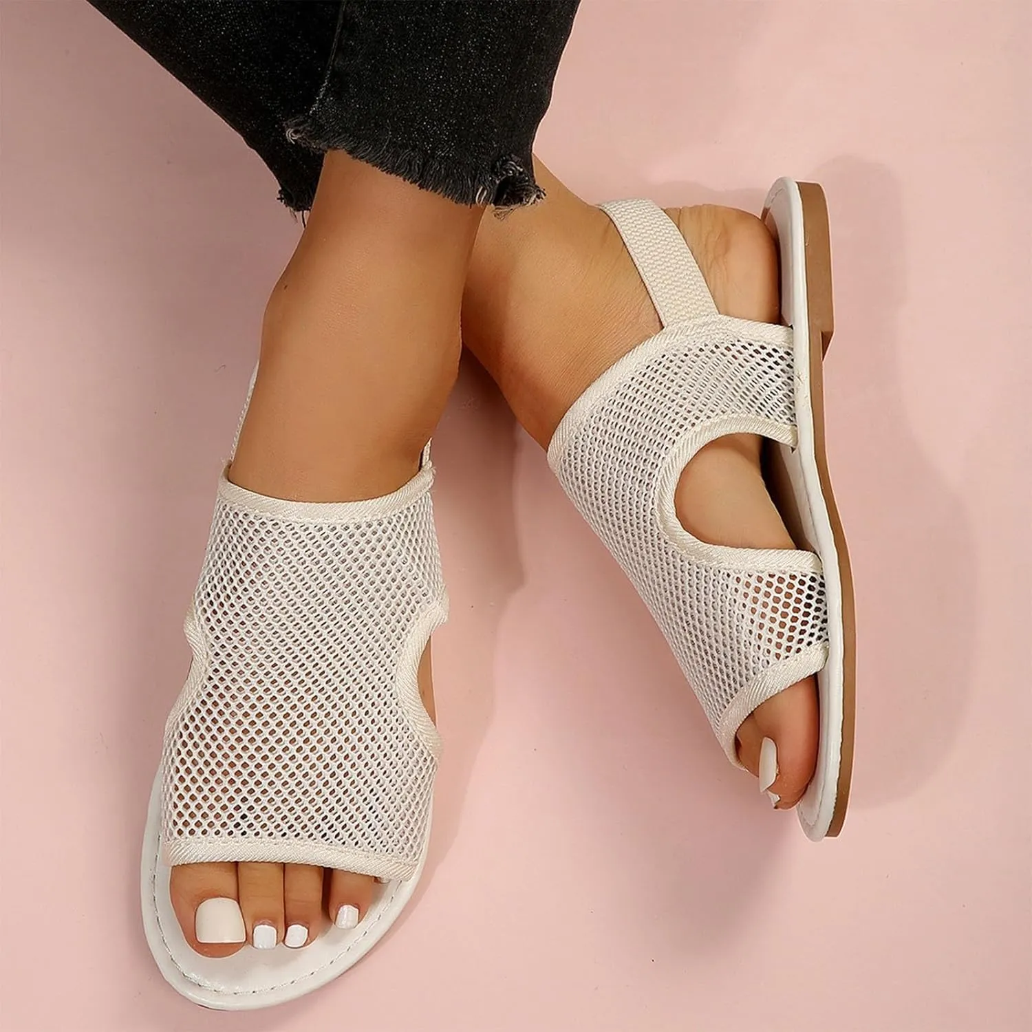 Women's Flat 2025 Comfortable Dressy Breathable Hollow Mesh Slide Sandals Summer Casual Fashion Walking Beach Slippers
