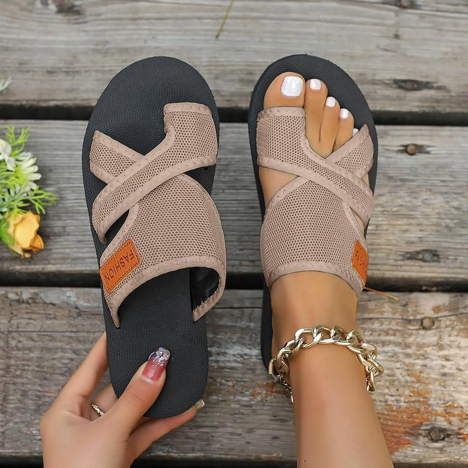 Womens Hollow Mesh Slide Sandals Comfortable Orthopaedic Slippers for Women Summer Mesh Flats Beach Sandals Non Slip Casual Breathable Walking Slide Shoes