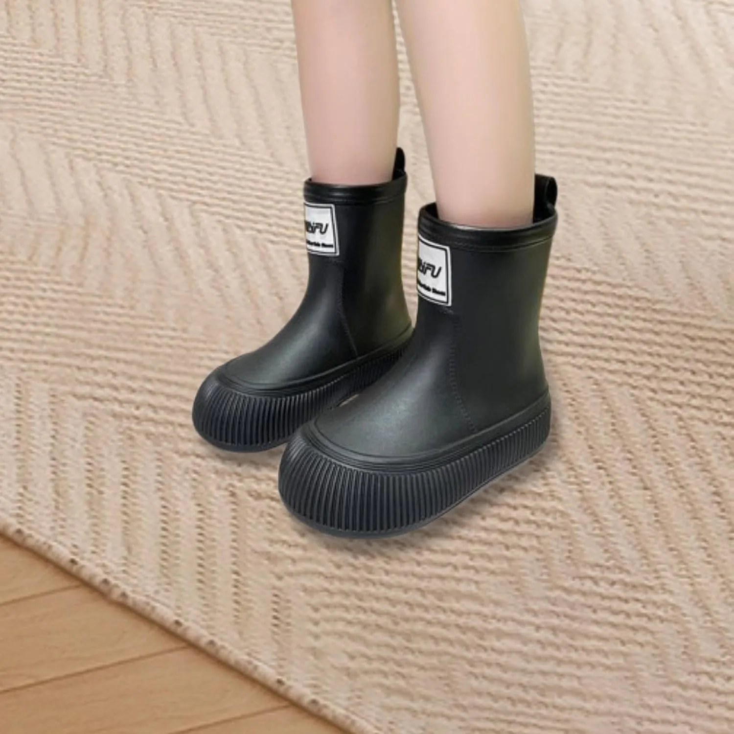 Women's Waterproof Work Boots for Rainy Conditions, Ideal for Outdoor Activities